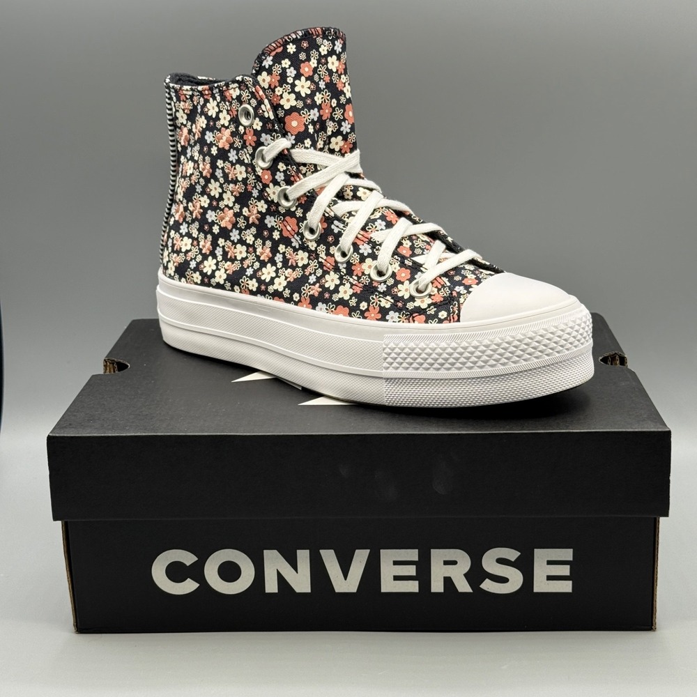 Converse Women's 7.5 Hi Top Sneakers Platform Lift Embroidered Flower A14264C